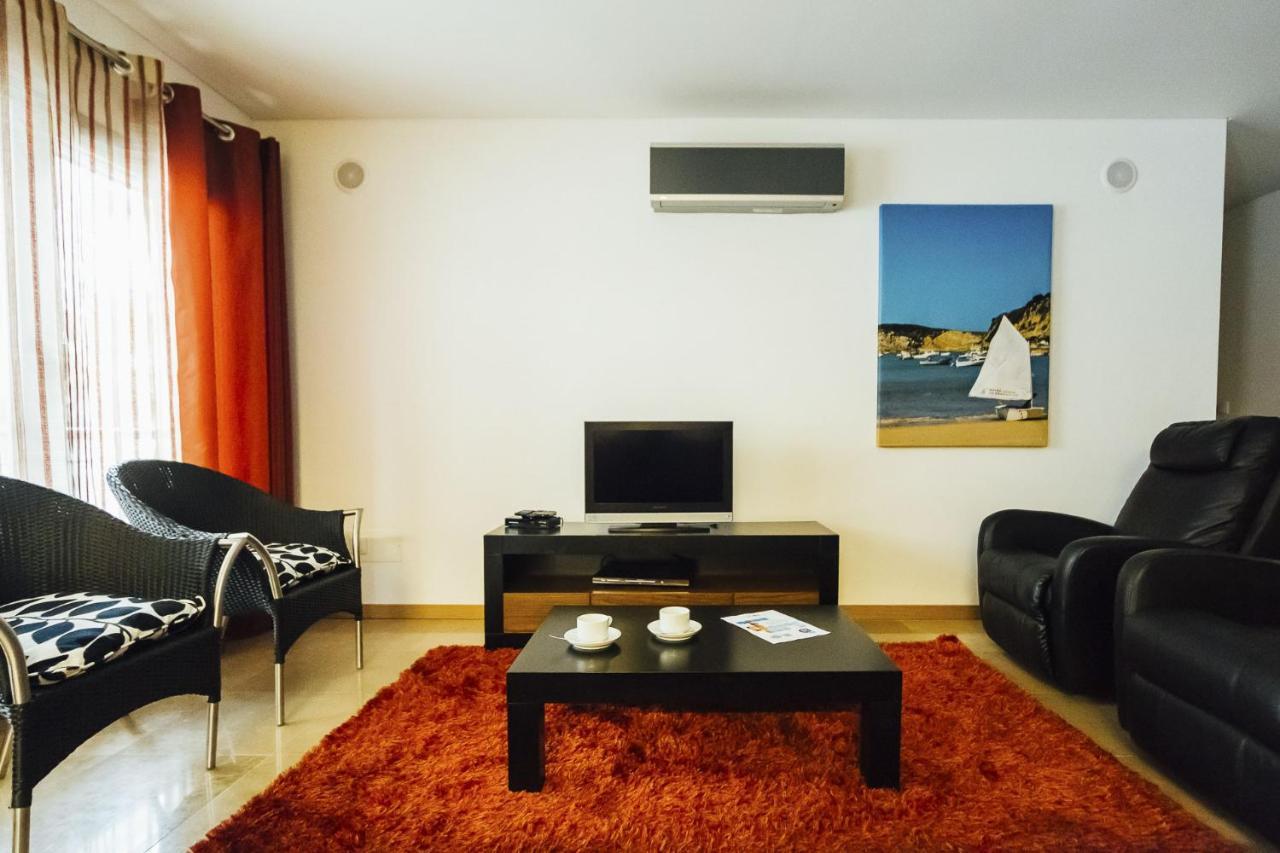 Baia Residence 2 - Holiday Apartments - By Sch São Martinho do Porto Eksteriør billede