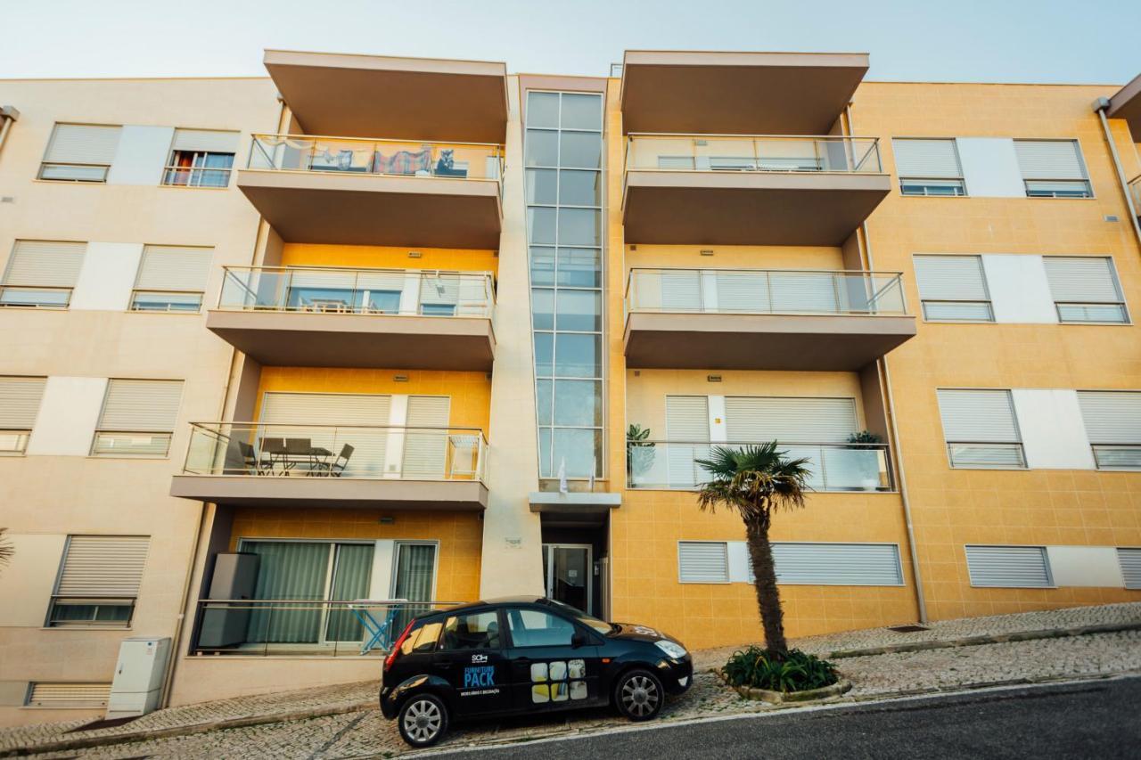 Baia Residence 2 - Holiday Apartments - By Sch São Martinho do Porto Eksteriør billede