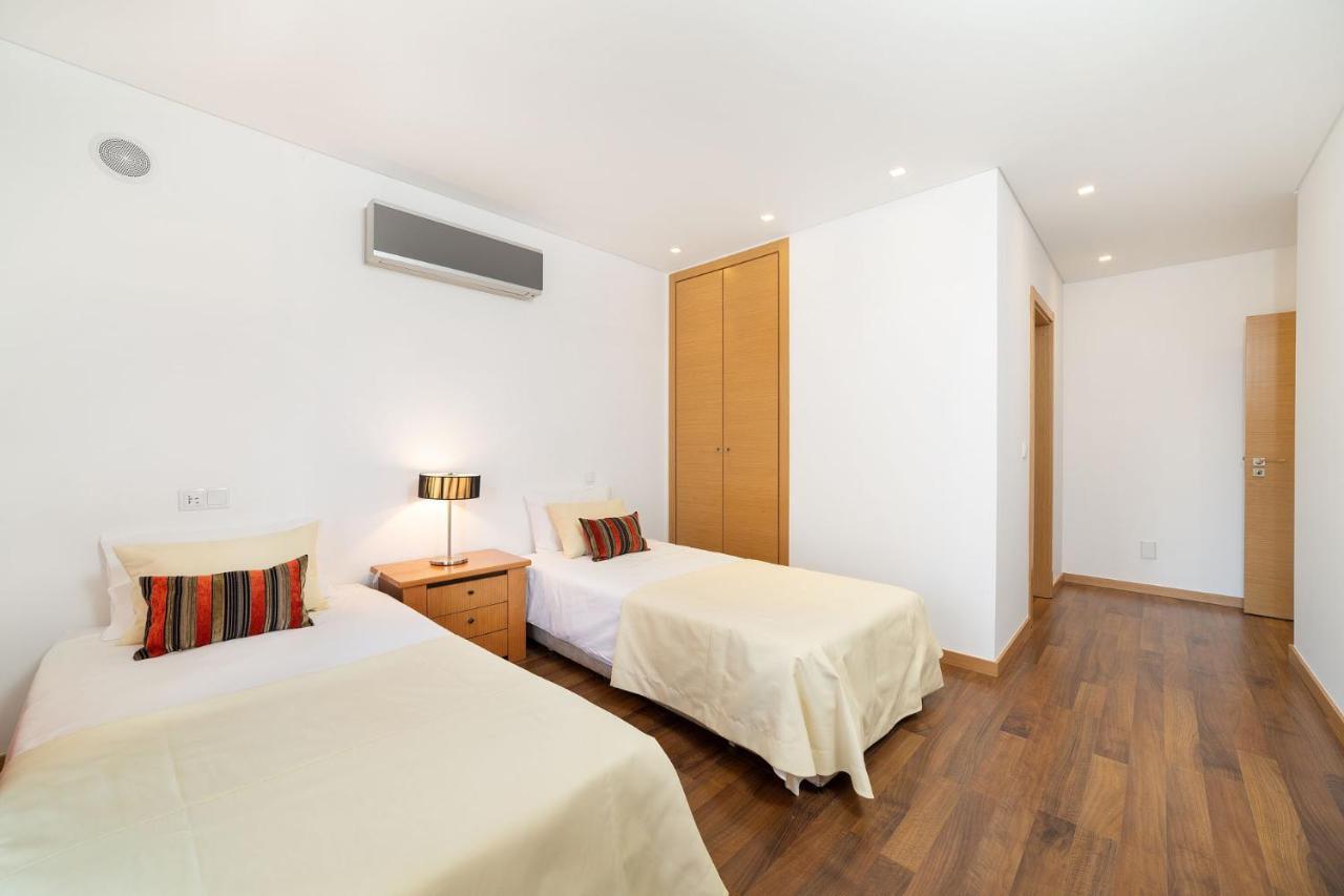 Baia Residence 2 - Holiday Apartments - By Sch São Martinho do Porto Eksteriør billede