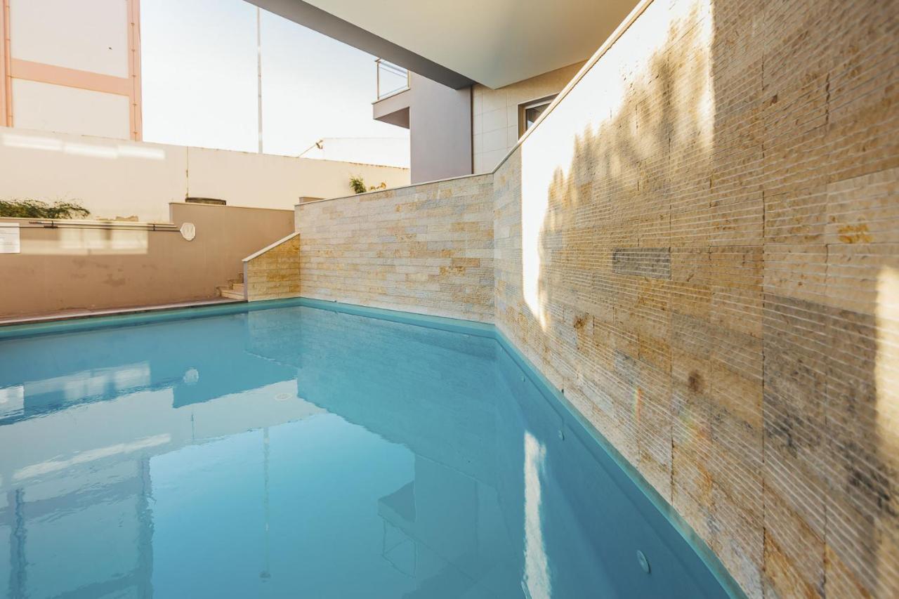 Baia Residence 2 - Holiday Apartments - By Sch São Martinho do Porto Eksteriør billede
